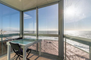 Les pieds dans l'eau ! Appartement de 40m2 avec vue mer a Saint-Gilles-Croix-de-Vie